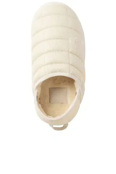 The North Face x SKIMS Thermoball Traction V Mule | Thumbnail 2 The North Face x SKIMS Thermoball Traction V Mule | Thumbnail 2