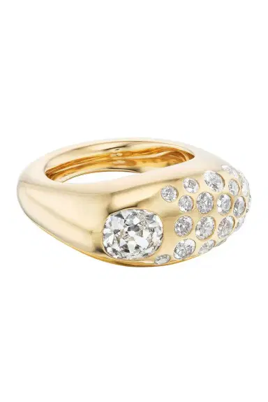 Uniform Object Diamond Dowry Ring | Thumbnail 6 Uniform Object Diamond Dowry Ring | Thumbnail 6