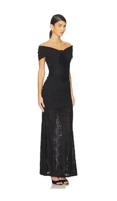 Elliatt Valencia Gown | Thumbnail 2
