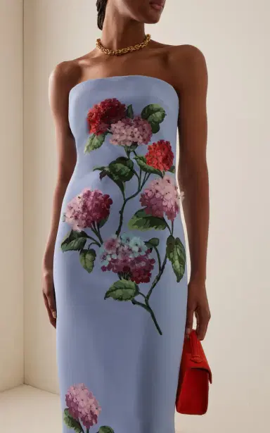 Carolina Herrera Strapless Hydrangea-Embroidered Column Gown | Thumbnail 3 Carolina Herrera Strapless Hydrangea-Embroidered Column Gown | Thumbnail 3