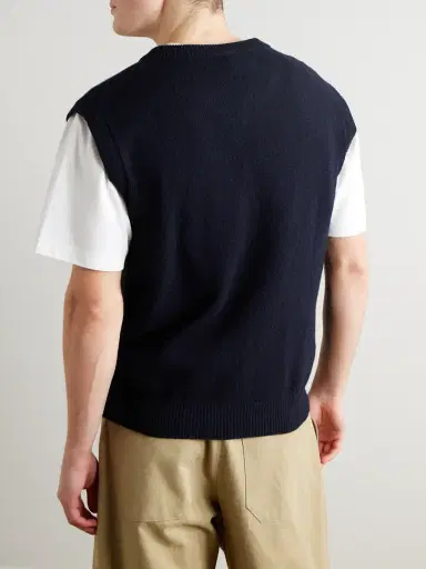 Sunspel Wool Sweater Vest - Men | Thumbnail 3