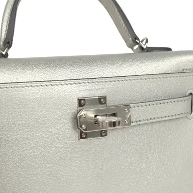 HERMÈS Hermes Kelly Sellier 20 Argent Chevre Chamkilight Palladium Hardware | Thumbnail 7 HERMÈS Hermes Kelly Sellier 20 Argent Chevre Chamkilight Palladium Hardware | Thumbnail 7