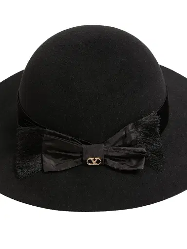 Valentino Garavani Women's VLogo Signature Hat in Lapin Fabric and Velvet with Taffetas Bow | Thumbnail 4 Valentino Garavani Women's VLogo Signature Hat in Lapin Fabric and Velvet with Taffetas Bow | Thumbnail 4