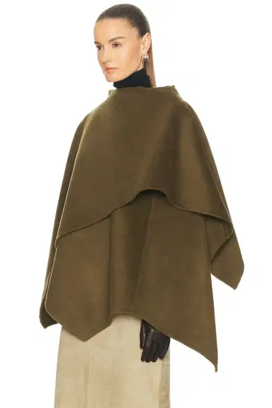L'Academie Kye Wool Cape | Thumbnail 5