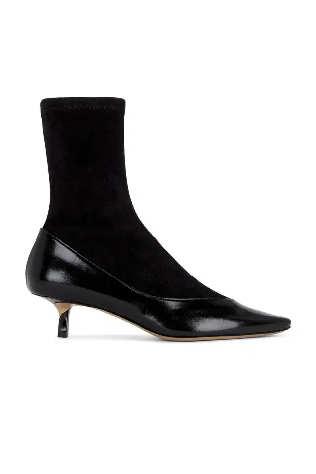 JACQUEMUS Les Bottines Tourni Pump