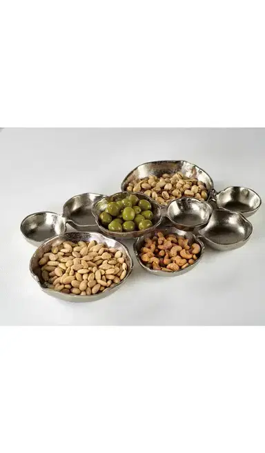 The Favorites Cluster Of Nine Round Serving Bowls | Thumbnail 2 The Favorites Cluster Of Nine Round Serving Bowls | Thumbnail 2