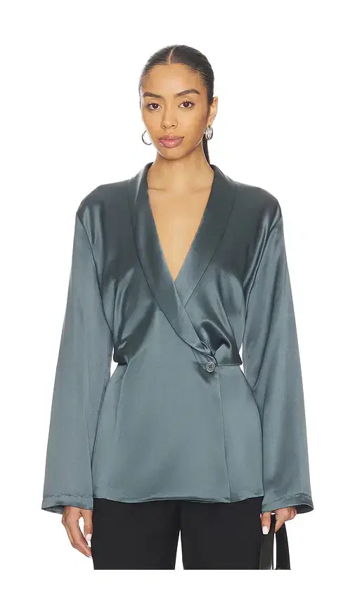 Sigrun Slouch Waist Robe Top