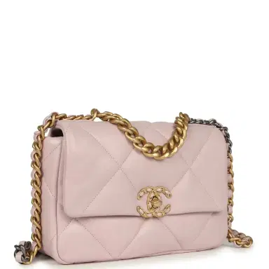 Chanel Chanel Medium 19 Flap Bag Light Pink Shiny Lambskin Mixed Metal Hardware | Thumbnail 2