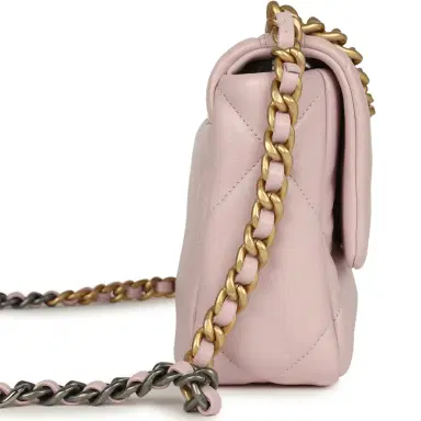 Chanel Chanel Medium 19 Flap Bag Light Pink Shiny Lambskin Mixed Metal Hardware | Thumbnail 3