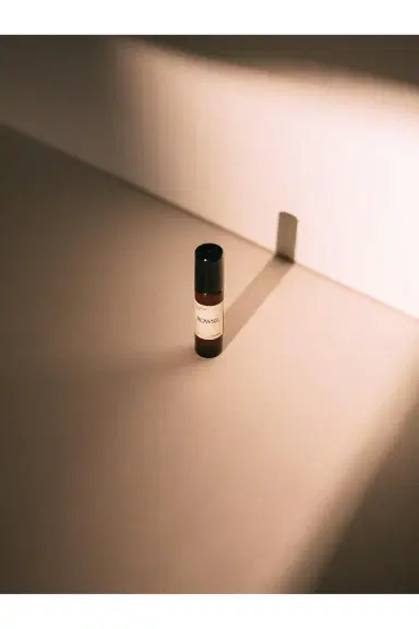 ROWSE Eye Contour Serum | Thumbnail 4 ROWSE Eye Contour Serum | Thumbnail 4
