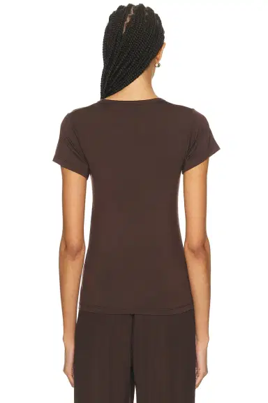 ÉTERNE Fitted Crewneck Short Sleeve T-Shirt | Thumbnail 3