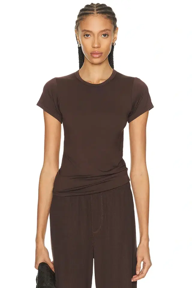 Eterne Fitted Crewneck Short Sleeve T-Shirt