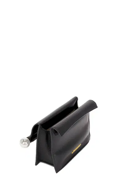 Jacquemus La Petite Pochette Rond | Thumbnail 5 Jacquemus La Petite Pochette Rond | Thumbnail 5