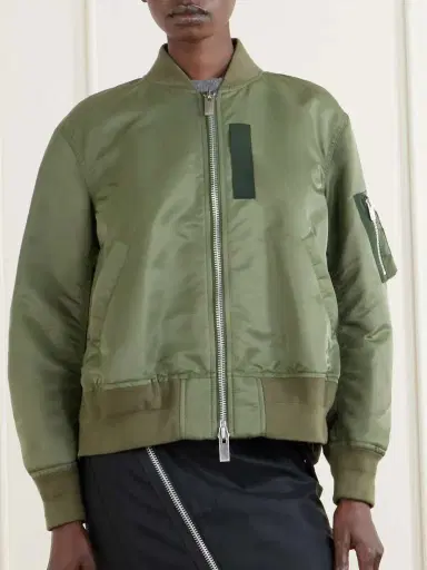 Sacai Pleated Padded Shell Bomber Jacket | Thumbnail 3