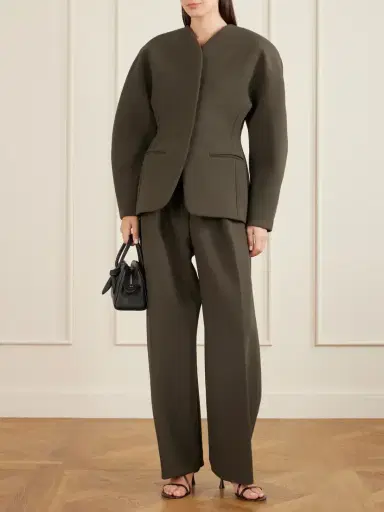Jacquemus The Turismo Small Textured-leather Tote | Thumbnail 2