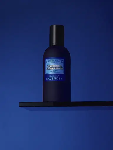 Czech & Speake Oxford & Cambridge Eau de Parfum | Thumbnail 3 Czech & Speake Oxford & Cambridge Eau de Parfum | Thumbnail 3