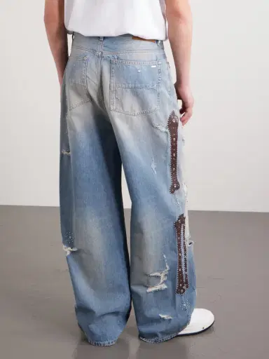 AMIRI Straight-Leg Distressed Studded Jeans - Men | Thumbnail 4 AMIRI Straight-Leg Distressed Studded Jeans - Men | Thumbnail 4