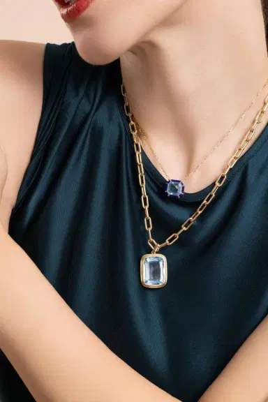 GOSHWARA Blue Topaz Manhattan Pendant Necklace | Thumbnail 4