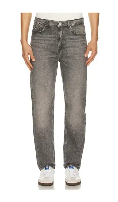 Tommy Jeans Sonny Regular Tapered Jeans | Thumbnail 1