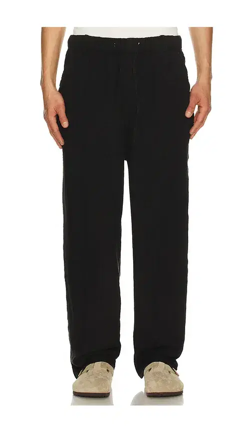 Core Leisure Pant