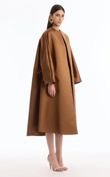 Oscar de la Renta Draped Satin Coat | Thumbnail 4