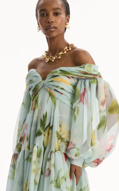 Oscar de la Renta Off-The-Shoulder Silk-Chiffon Gown | Thumbnail 6
