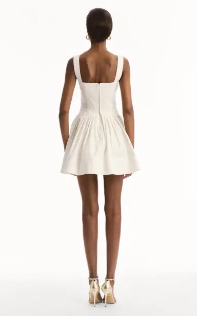 Oscar de la Renta Pineapple-Embroidered Denim Mini Dress | Thumbnail 4