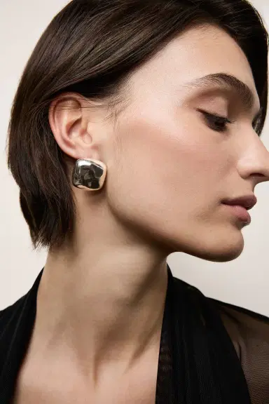Déhanche Tetra Large Earrings | Thumbnail 3