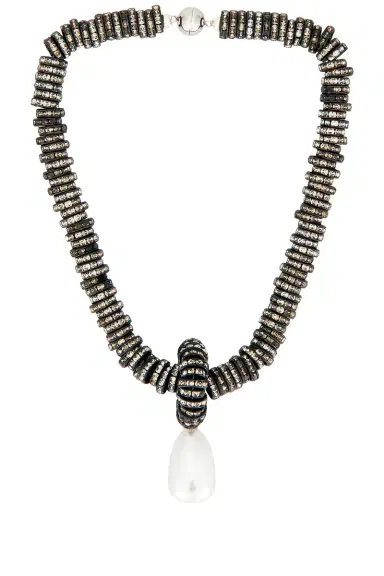 Julietta Pearl Drop Necklace | Thumbnail 3