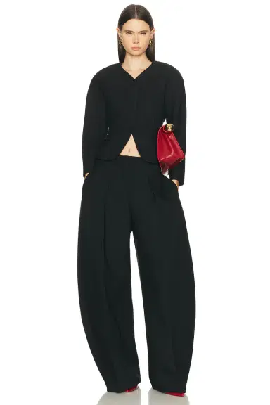 Jacquemus La Petite Veste Ovalo | Thumbnail 4 Jacquemus La Petite Veste Ovalo | Thumbnail 4