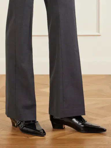 Manolo Blahnik Manbisa 30 Patent-leather Pumps | Thumbnail 2