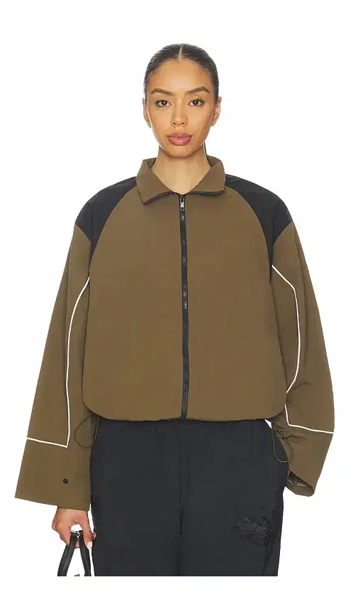 Shoreline Windbreaker