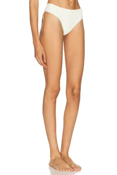 LDMA Low Hide Seamless Thong | Thumbnail 2 LDMA Low Hide Seamless Thong | Thumbnail 2