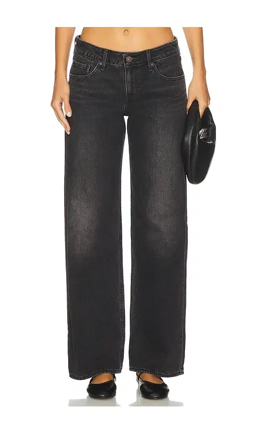 Low Loose Jeans