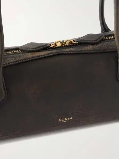 Alaïa Le Teckel Medium Textured-leather Shoulder Bag | Thumbnail 4 Alaïa Le Teckel Medium Textured-leather Shoulder Bag | Thumbnail 4