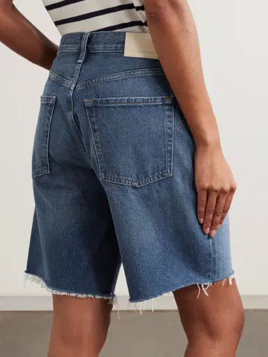 Citizens of Humanity Ayla Frayed Denim Shorts | Thumbnail 4 Citizens of Humanity Ayla Frayed Denim Shorts | Thumbnail 4