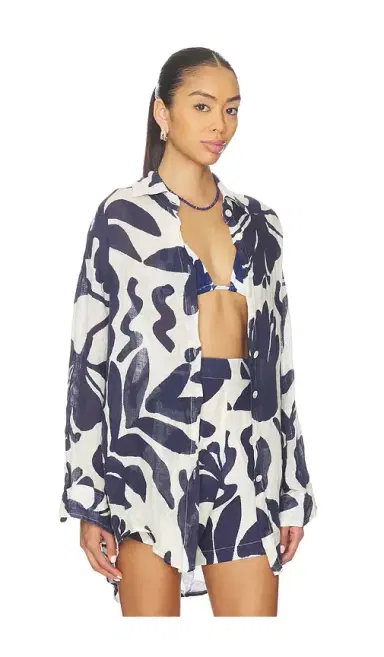 vitamin A Playa Boyfriend Shirt | Thumbnail 2