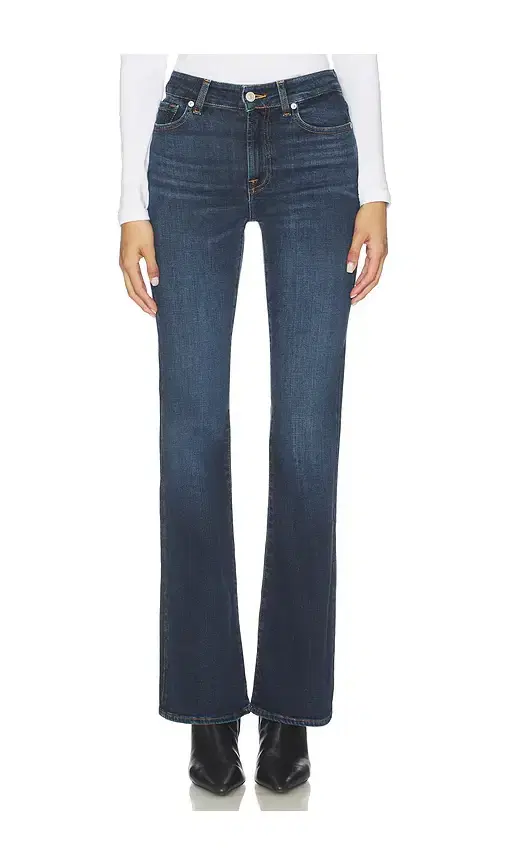 The Leggy Bootcut Jeans