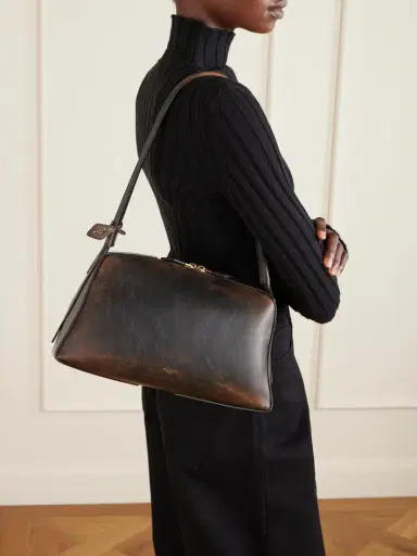 Alaïa Le Bulldog Leather Shoulder Bag | Thumbnail 2 Alaïa Le Bulldog Leather Shoulder Bag | Thumbnail 2