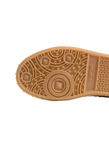 Valentino Garavani Women's Upvillage Sneakers in Woven Raffia Fabric | Thumbnail 7 Valentino Garavani Women's Upvillage Sneakers in Woven Raffia Fabric | Thumbnail 7