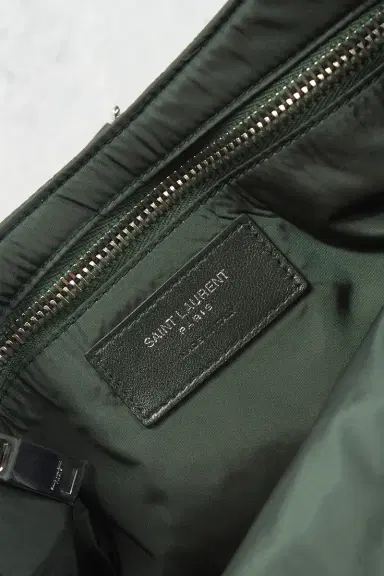 Saint Laurent Saint Laurent Le 5a Crossbody Bag | Thumbnail 6 Saint Laurent Saint Laurent Le 5a Crossbody Bag | Thumbnail 6