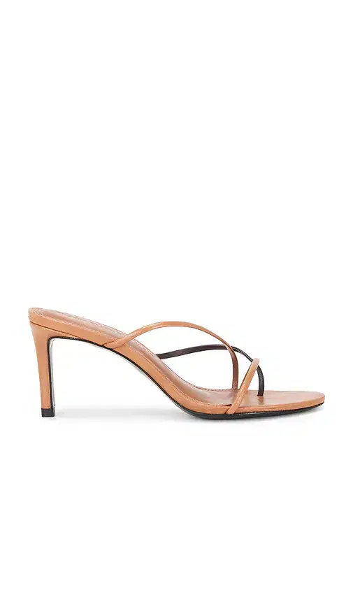 Carla 65 Mule