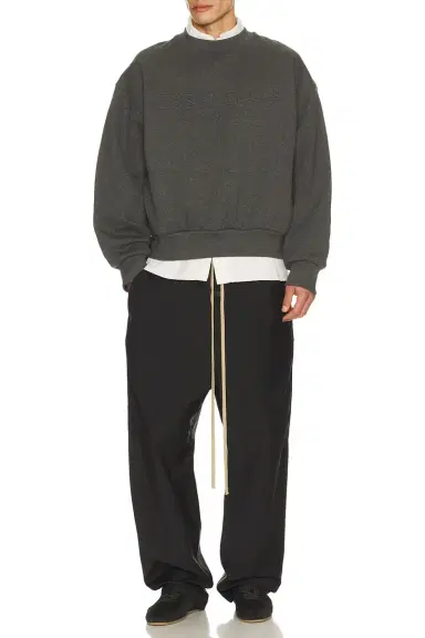 Fear of God Essentials Classic Crewneck Sweatshirt | Thumbnail 5