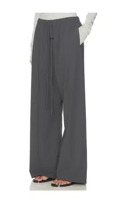 Fear of God Essentials Relaxed Track Pant | Thumbnail 2 Fear of God Essentials Relaxed Track Pant | Thumbnail 2