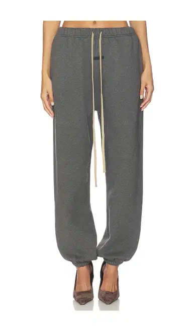 Fear of God Essentials Classic Sweatpant | Thumbnail 1 Fear of God Essentials Classic Sweatpant | Thumbnail 1