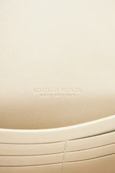 Bottega Veneta Andiamo Clutch | Thumbnail 6 Bottega Veneta Andiamo Clutch | Thumbnail 6