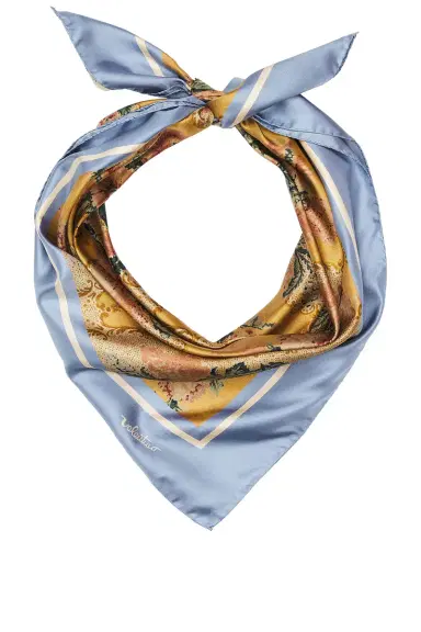 Valentino Garavani Apres L'hiver Fiori Tappezze Shawl | Thumbnail 1