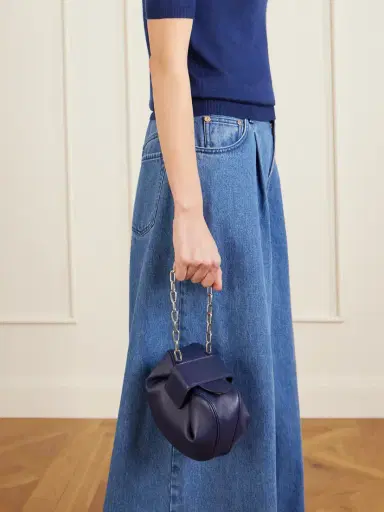 Gabriela Hearst Soft Demi Leather Clutch | Thumbnail 3 Gabriela Hearst Soft Demi Leather Clutch | Thumbnail 3