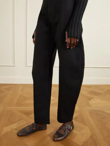 Alaïa Criss Cross Leather Ballet Flats | Thumbnail 2