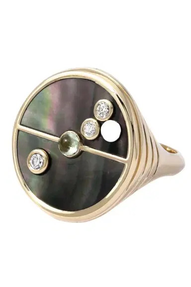 Retrouvaí Dark Pearl Mint Garnet compass Ring | Thumbnail 1